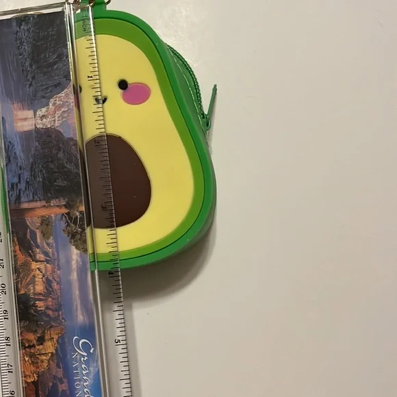 So cute avocado key ring or charm clip on your bag or purse - Picture 6 of 7